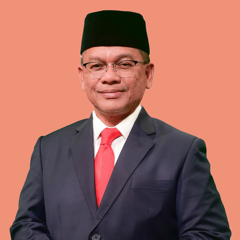 YB Senator Dato' Setia Dr. Haji Mohd Na'im bin Haji Mokhtar